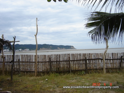 waterfront real estate in Ecuador